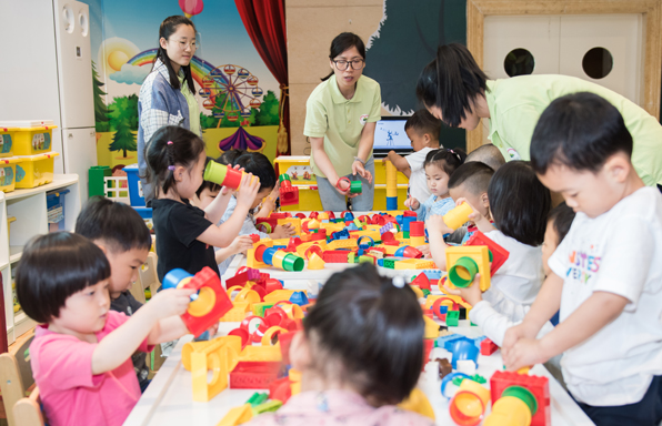 苹果树幼儿园STEAM课程6.jpg